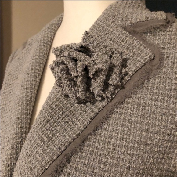 Anne Klein gray tweed blazer with boutonnière - Picture 6 of 11